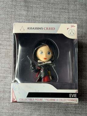 Assassin's Creed Evie Stylized 3-Inch Collectible Figure Series 1